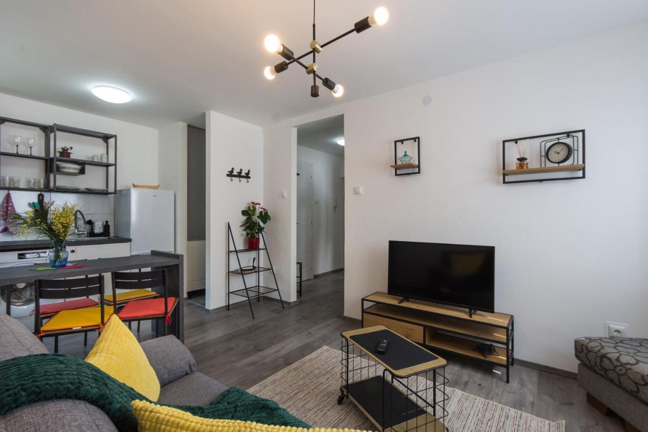 Apartment Retiro Пула Экстерьер фото